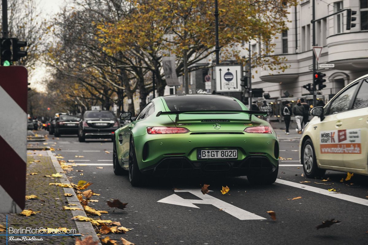 Mercedes-AMG GT-R spotted in Berlin — BerlinRichStreets